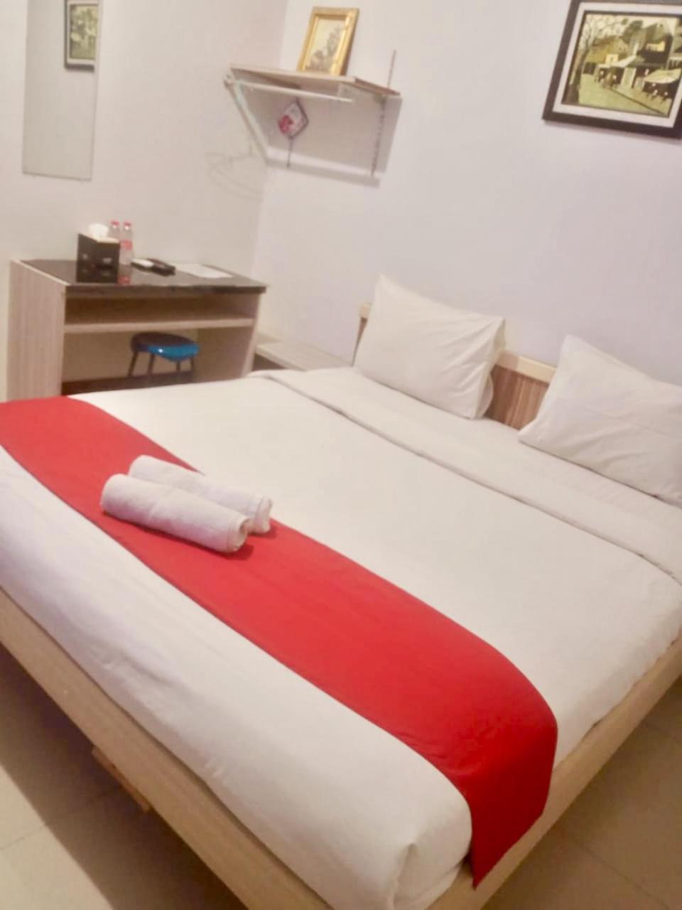 Permata Inn Medan Exterior foto